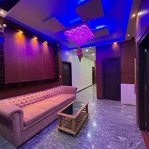 Hotel Siddhant Palace, Varanasi