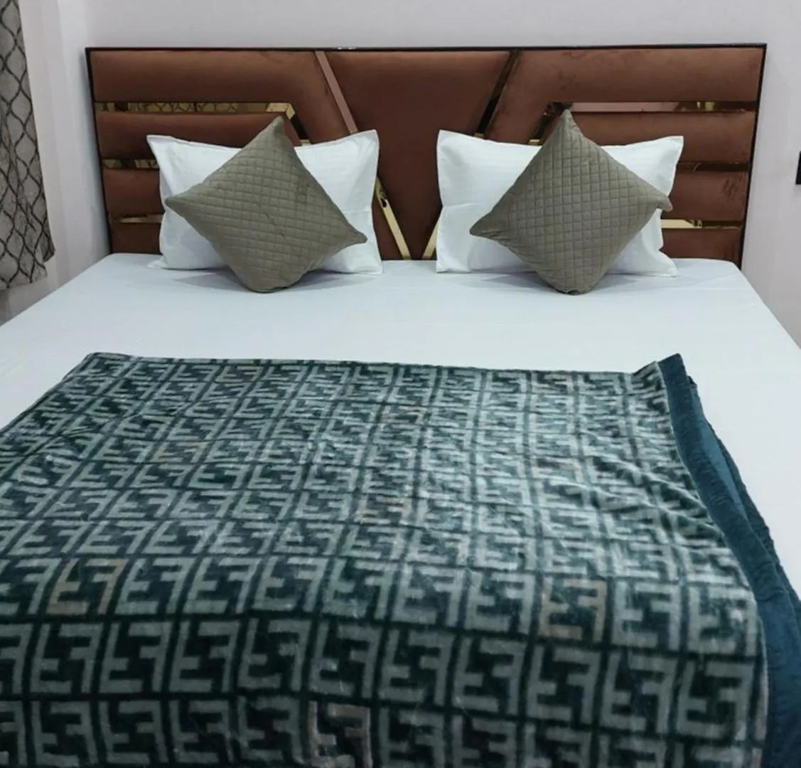 Narayani Paying Guest House Varanasi